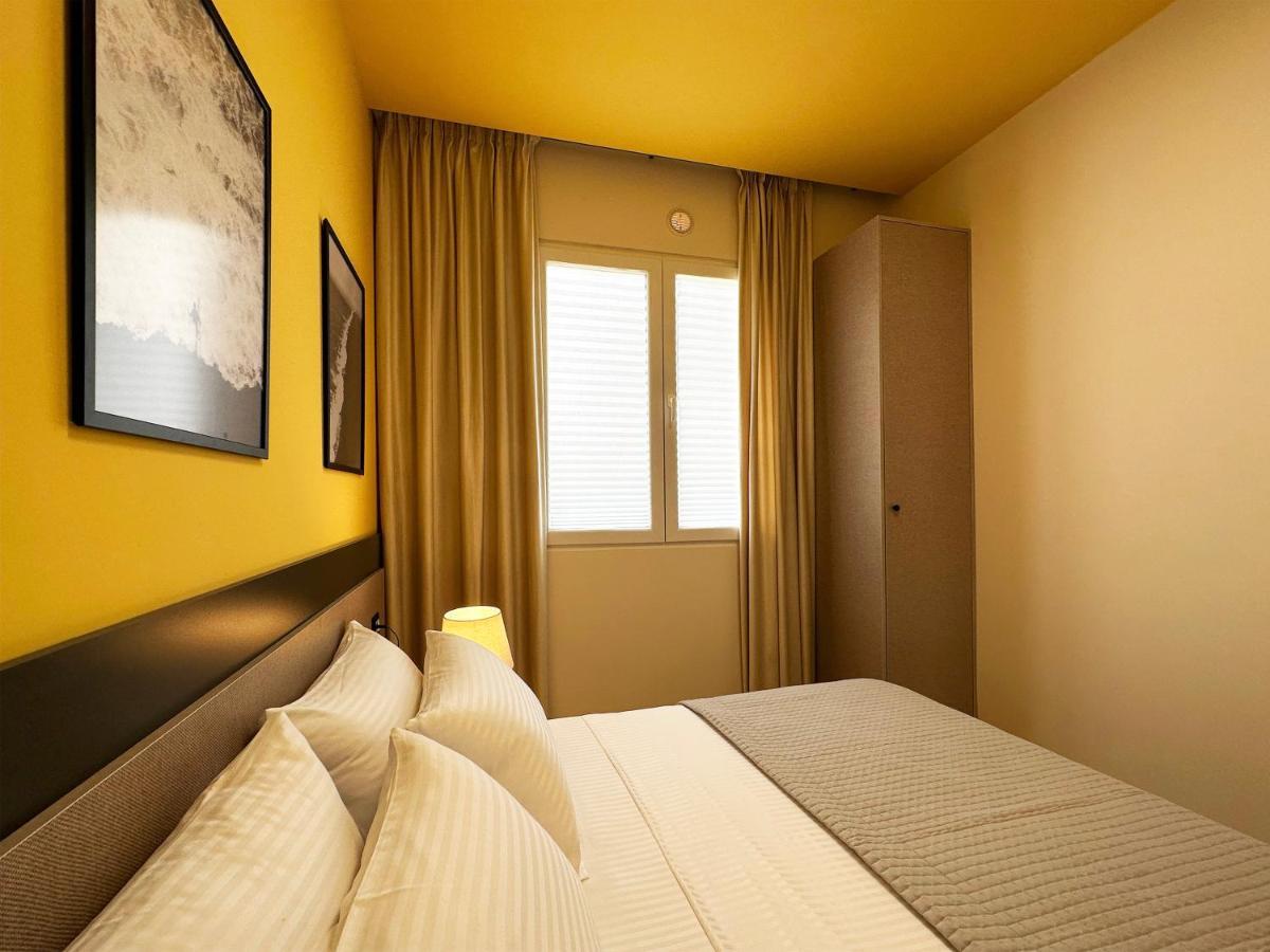 13 Eur For Monthly Stay - Home By The Sea - Hbs Голем Екстер'єр фото