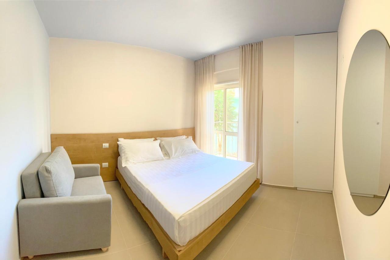 13 Eur For Monthly Stay - Home By The Sea - Hbs Голем Екстер'єр фото