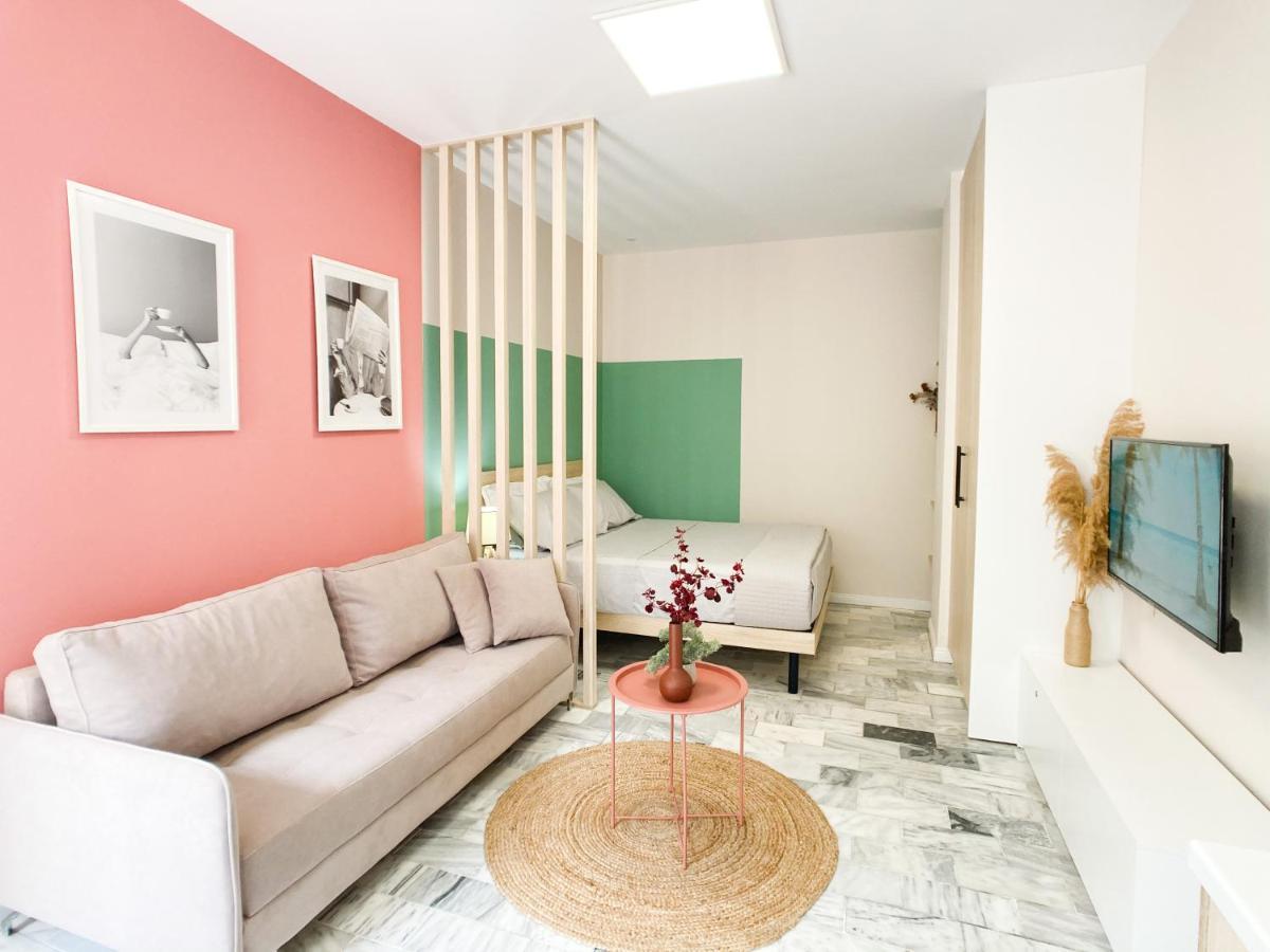 13 Eur For Monthly Stay - Home By The Sea - Hbs Голем Екстер'єр фото