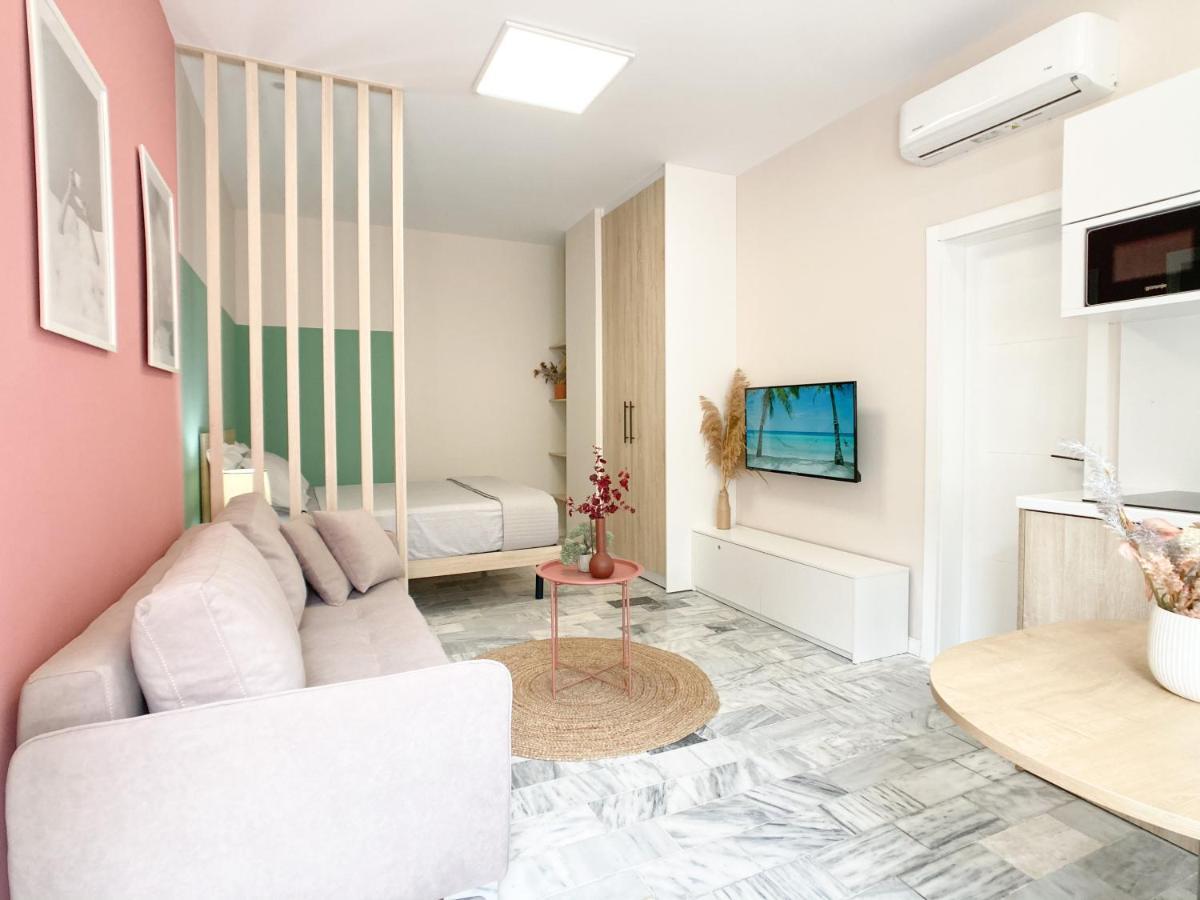 13 Eur For Monthly Stay - Home By The Sea - Hbs Голем Екстер'єр фото